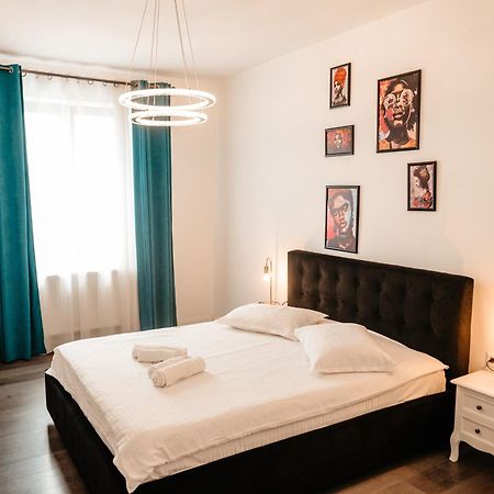 Central Nest Турда Экстерьер фото
